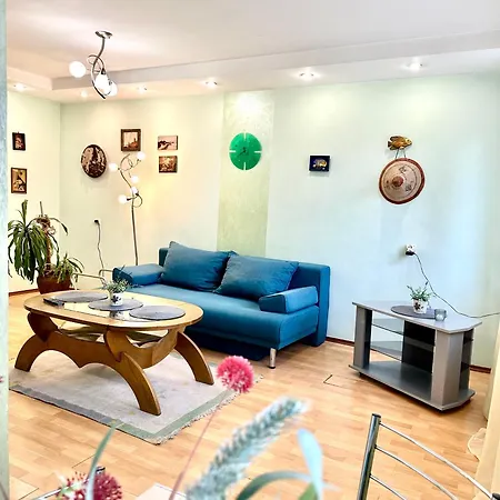 Apartments In The City Centre, Near A Park روفنو المظهر الخارجي الصورة